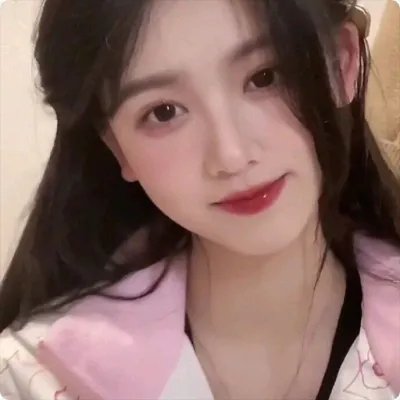 为了受伤的右眼